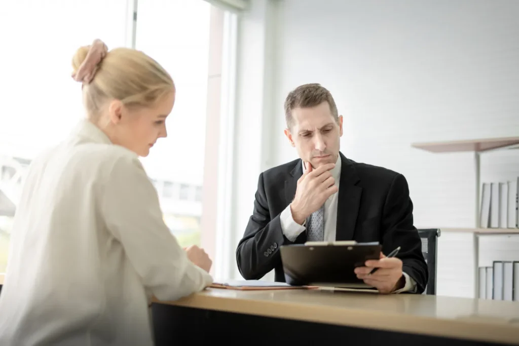 Wie finde ich heraus, ob meine Mitarbeiter stehlen?